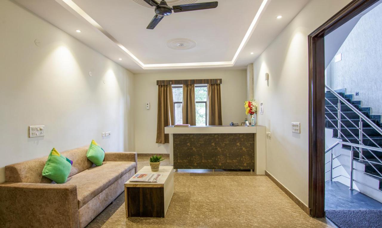Treebo Swastika Premium Hotel Noida Exterior photo